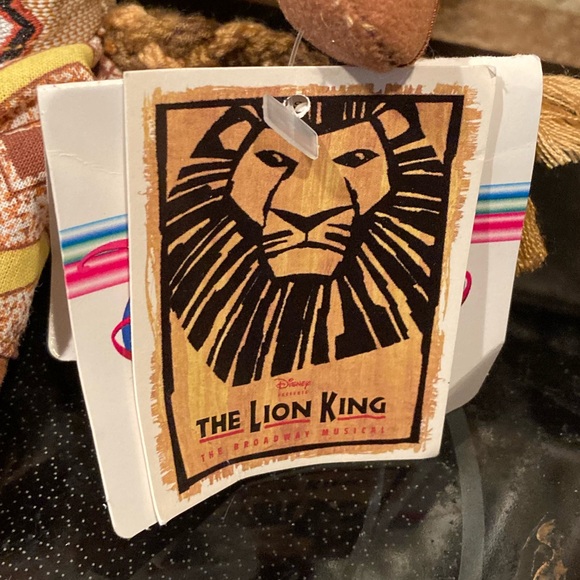 The Lion King The Broadway Musical Simba Bean Bag (Disney Presents) - Picture 8 of 12